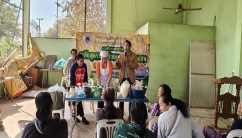 โครงการส่งเสริมการประกอบอาชีพให้แก่ประชาชนในพื้นที่ตำบลโคกคอนการฝึกอบรมอาชีพหลักสูตรการทำแหนมหมูใบตอง